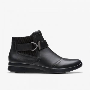 Black Leather Clarks Ellowyn Strap | CLKS-85556