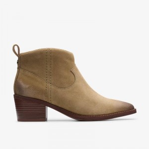 Dark Sand Suede Clarks Morzine Sky | CLKS-85561