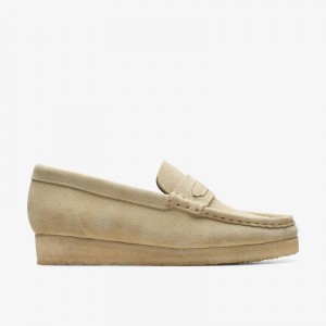 Maple Suede Clarks Wallabee Loafer | CLKS-85401