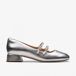 Silver Leather Clarks Daiss 30 Shine | CLKS-85221