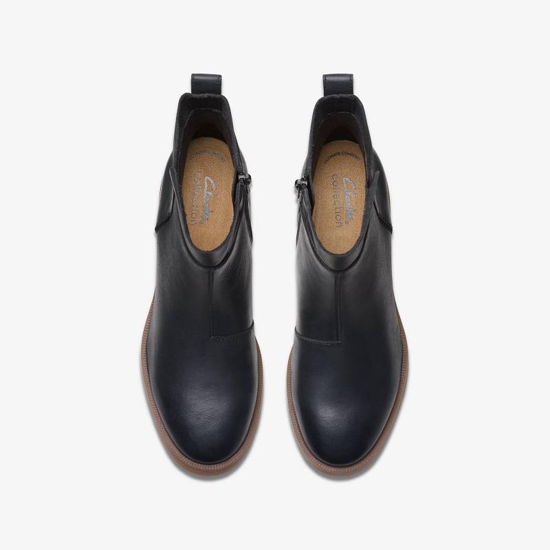 Black Leather Clarks Lileigh Charm | CLKS-85586