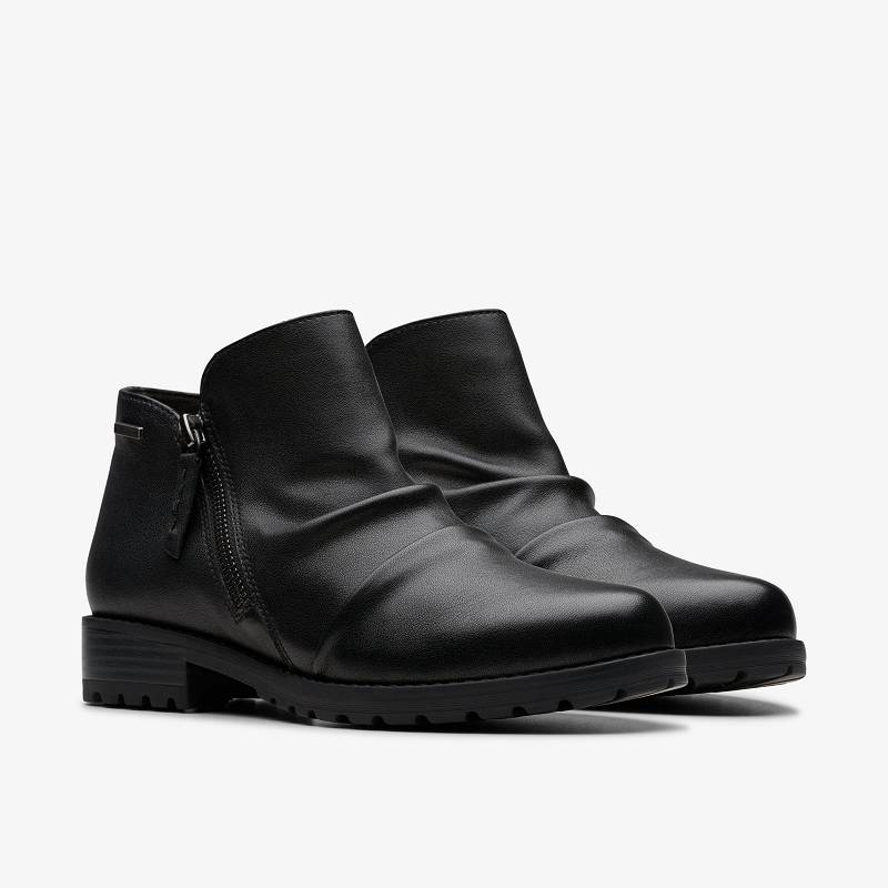 Black Leather Clarks Nissini Top Waterproof | CLKS-85450