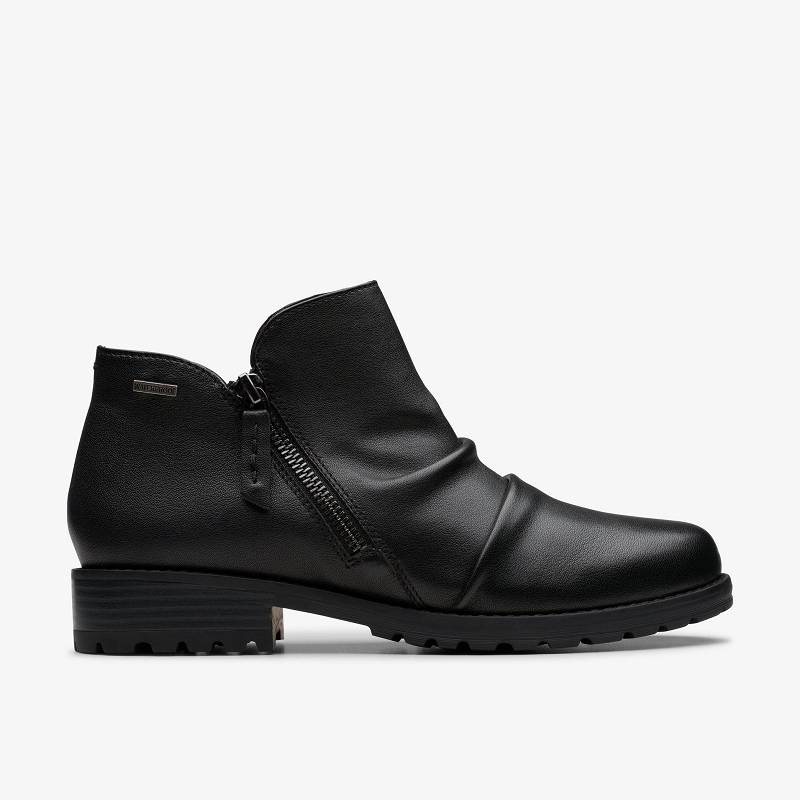 Black Leather Clarks Nissini Top Waterproof | CLKS-85450