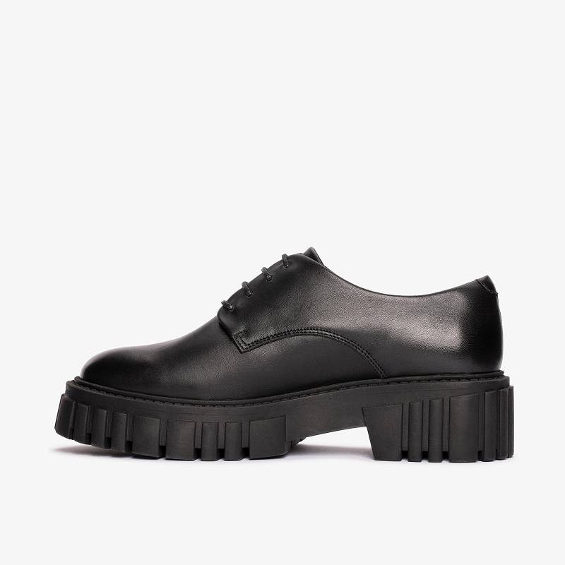 Black Leather Clarks Page Walk | CLKS-85412