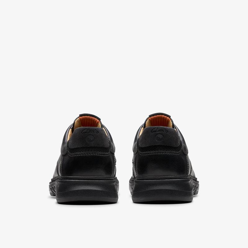 Black Leather Clarks Un Briley Pace | CLKS-84332