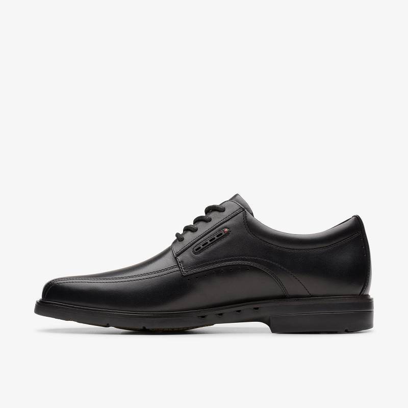 Black Leather Clarks Un Kendric Way | CLKS-84366