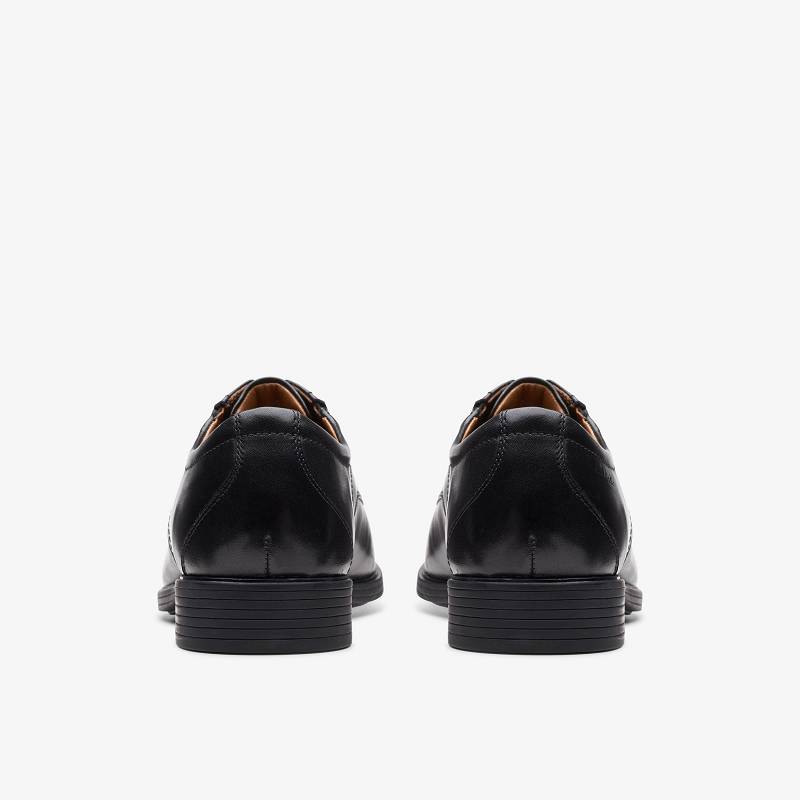 Black Leather Clarks Whiddon Pace | CLKS-84440