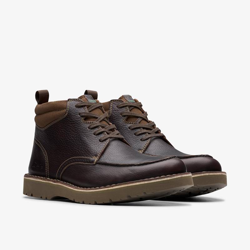 Dark Brown Clarks Eastridge Peak | CLKS-84535