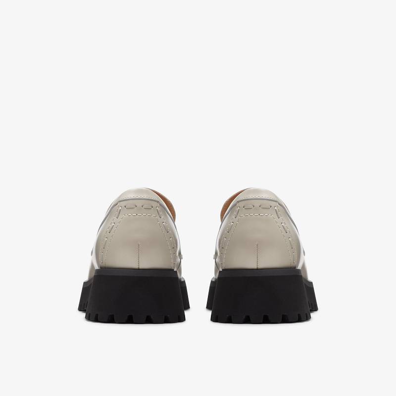 Ivory Leather Clarks Stayso Edge | CLKS-84890