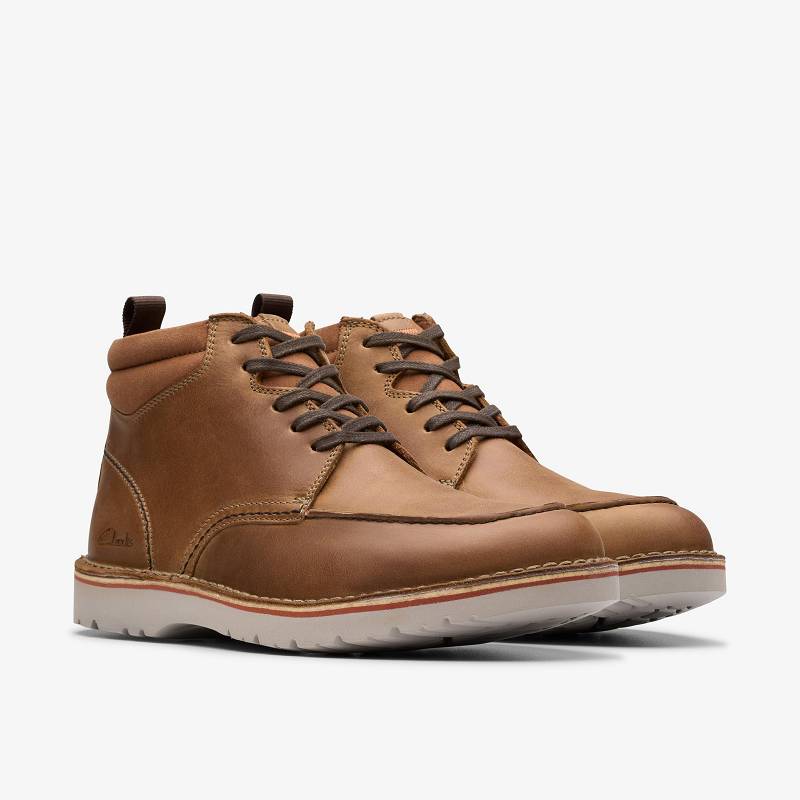 Light Brown Clarks Eastridge Peak | CLKS-84534