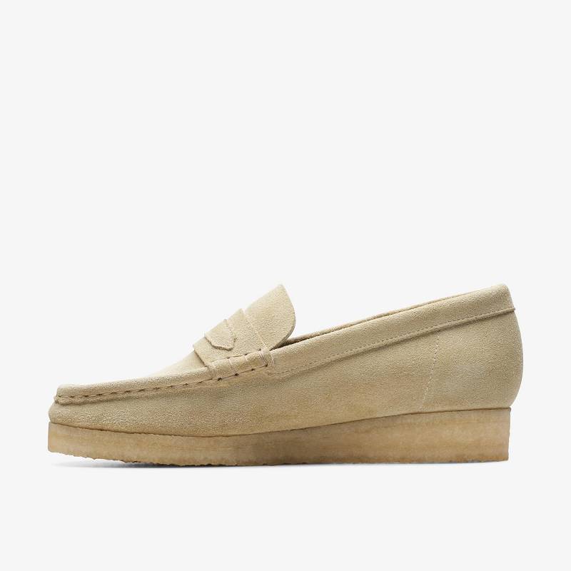 Maple Suede Clarks Wallabee Loafer | CLKS-84821