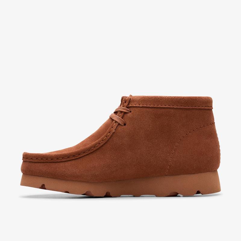 Mocha Bisque Suede Clarks Wallabee Boot Gore-Tex | CLKS-85615