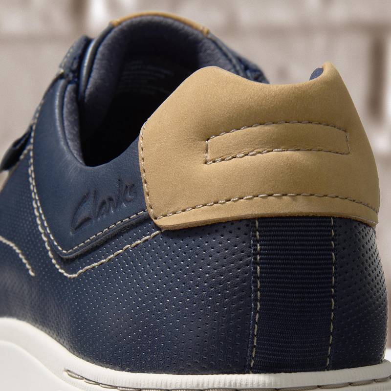 Navy Leather Clarks Mapstone Lace | CLKS-84224