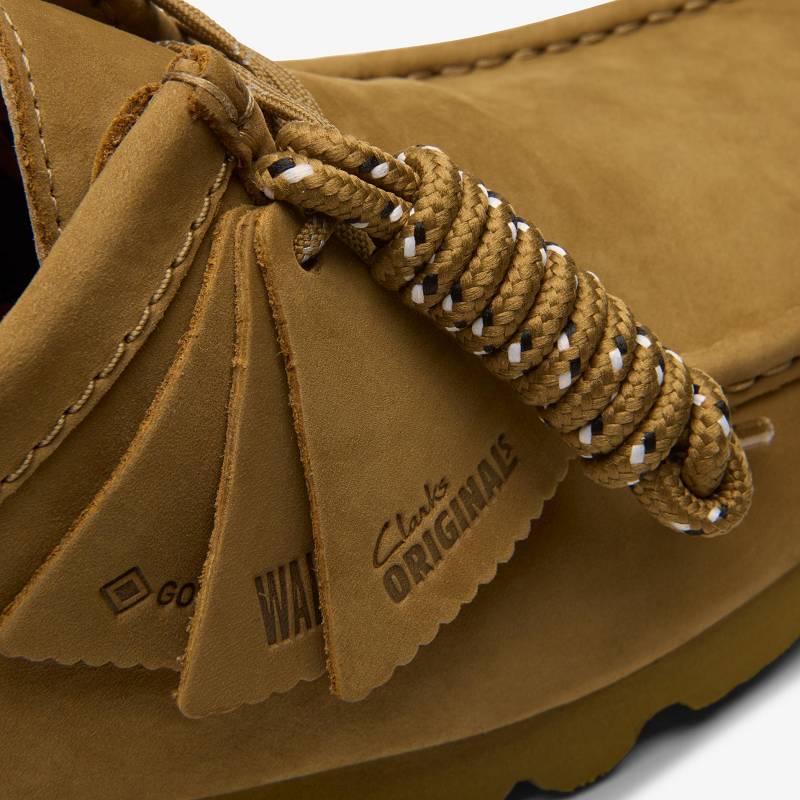 Oakmoss Nubuck Clarks Wallabee Gore-Tex | CLKS-84516