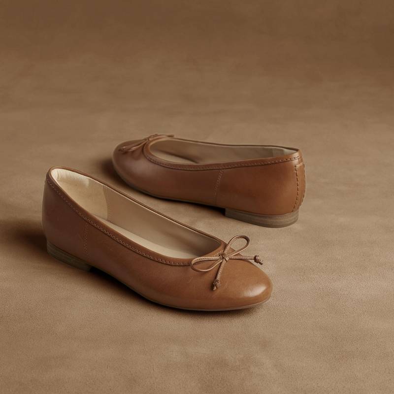 Tan Leather Clarks Fawna Lily | CLKS-85074