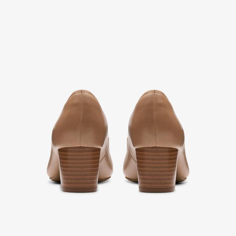 Warm Beige Leather Clarks Ellanie Hope | CLKS-85191